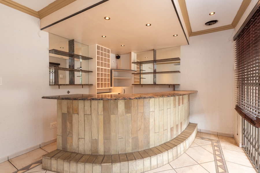 4 Bedroom Property for Sale in Bassonia Gauteng