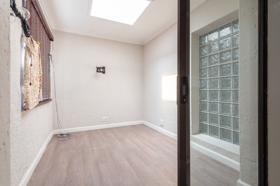 4 Bedroom Property for Sale in Bassonia Gauteng