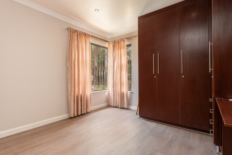 4 Bedroom Property for Sale in Bassonia Gauteng