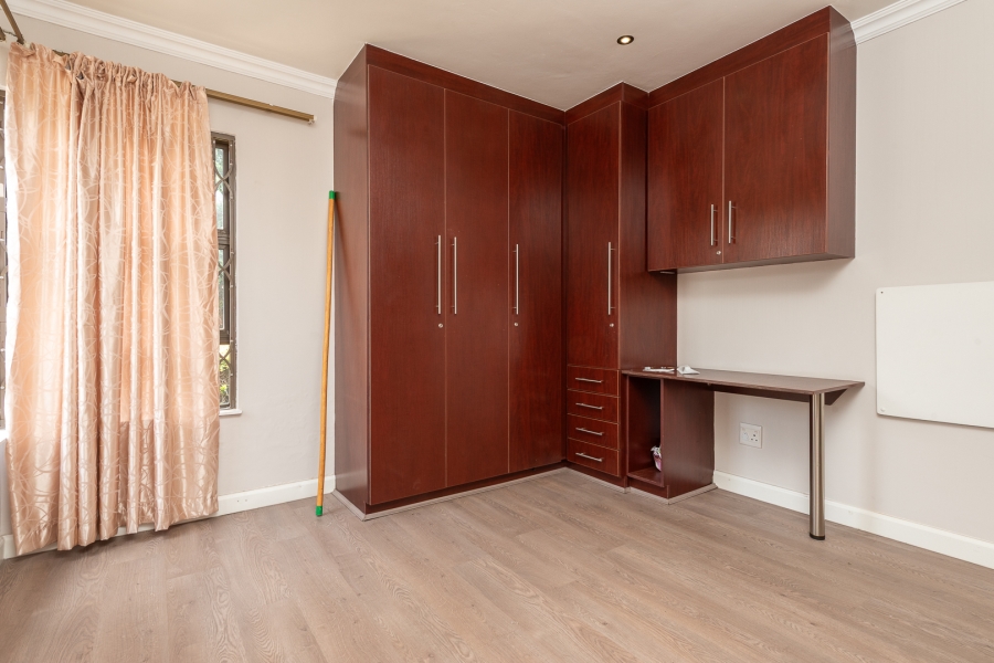 4 Bedroom Property for Sale in Bassonia Gauteng