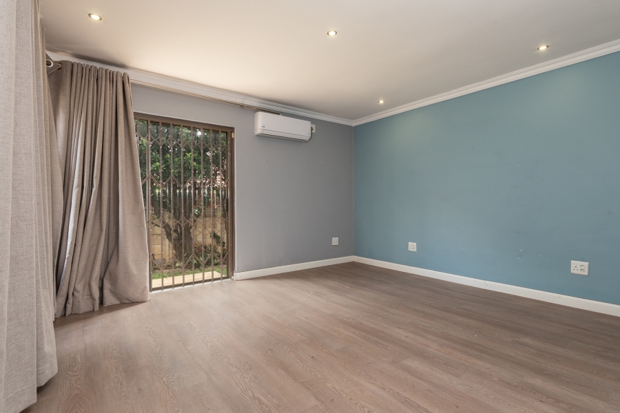 4 Bedroom Property for Sale in Bassonia Gauteng