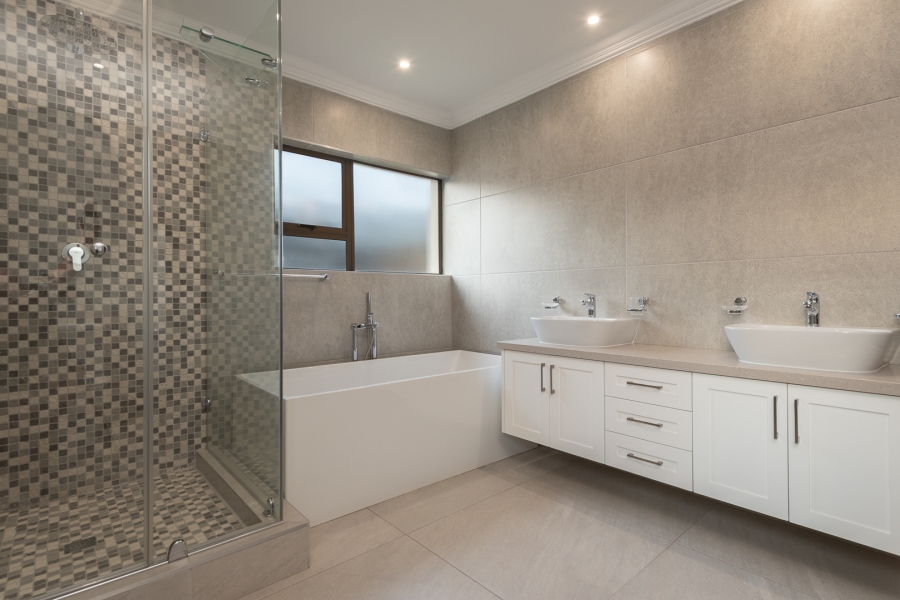 4 Bedroom Property for Sale in Eye of Africa Gauteng