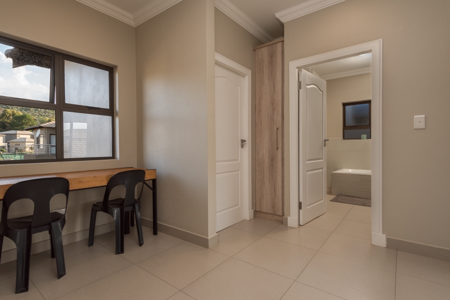 3 Bedroom Property for Sale in Eye of Africa Gauteng