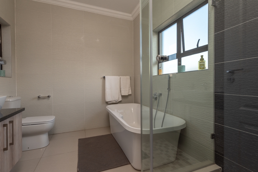 3 Bedroom Property for Sale in Eye of Africa Gauteng