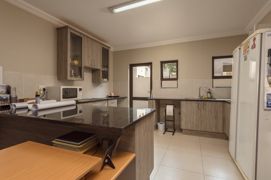 3 Bedroom Property for Sale in Eye of Africa Gauteng