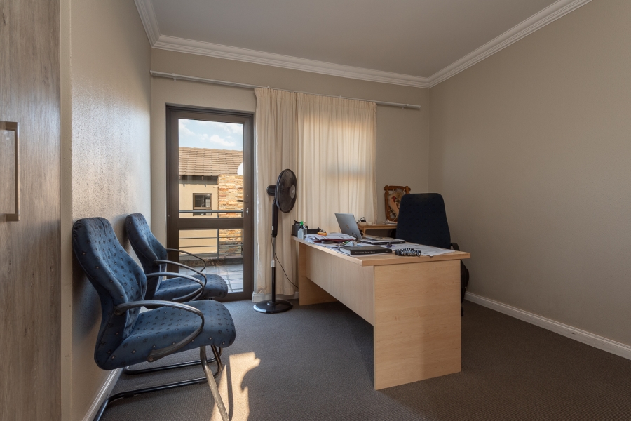 3 Bedroom Property for Sale in Eye of Africa Gauteng