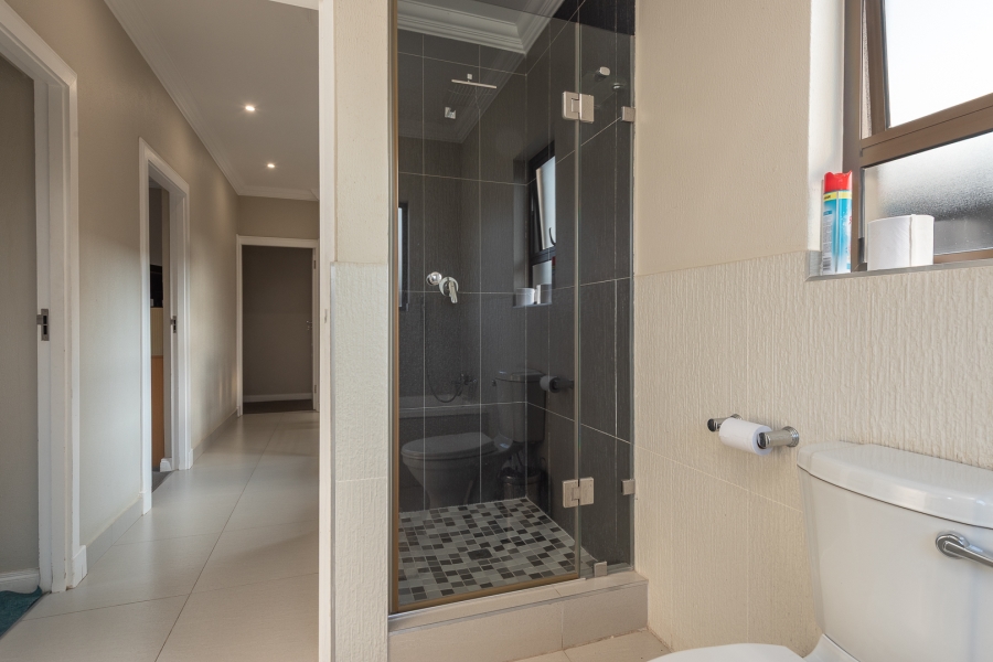 3 Bedroom Property for Sale in Eye of Africa Gauteng