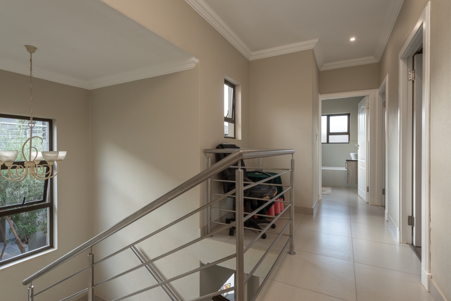 3 Bedroom Property for Sale in Eye of Africa Gauteng