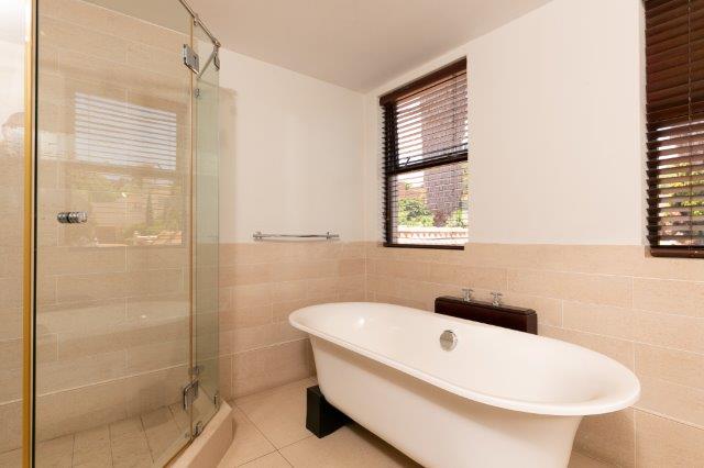 To Let 4 Bedroom Property for Rent in Dainfern Golf Estate Gauteng