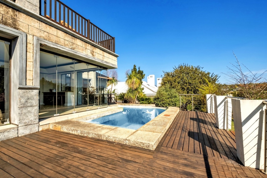 To Let 4 Bedroom Property for Rent in Dainfern Golf Estate Gauteng