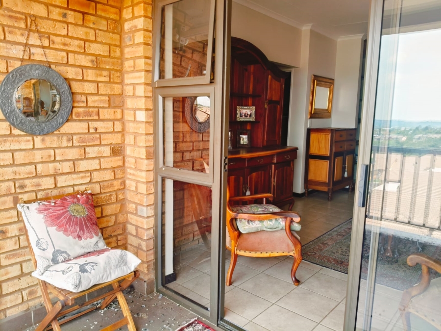2 Bedroom Property for Sale in Featherbrooke Hills Retirement Gauteng