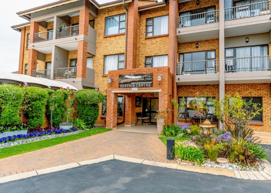 2 Bedroom Property for Sale in Featherbrooke Hills Retirement Gauteng