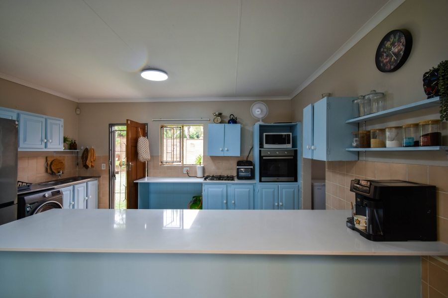 3 Bedroom Property for Sale in Garsfontein Gauteng