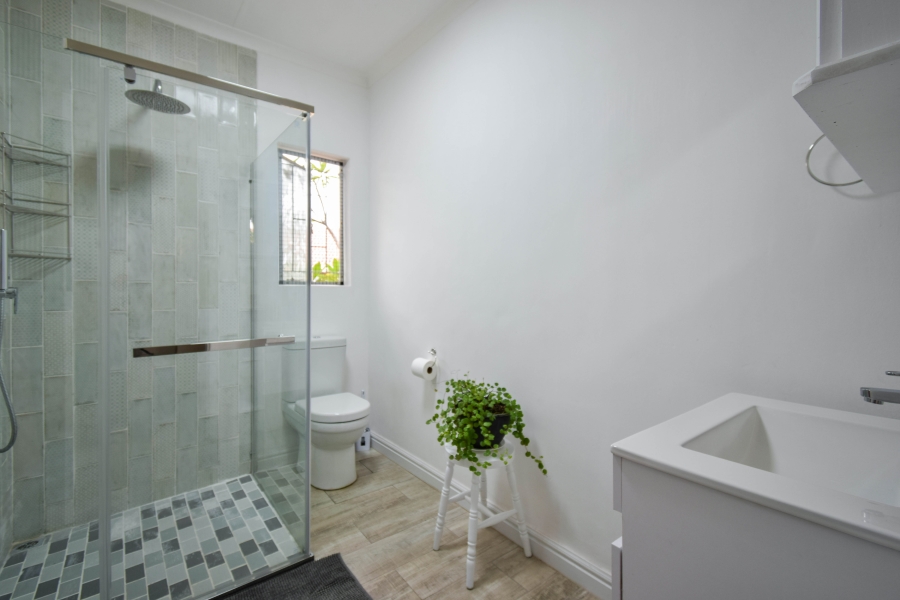 3 Bedroom Property for Sale in Garsfontein Gauteng