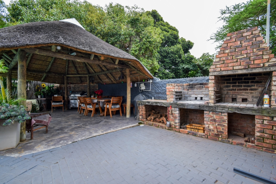 4 Bedroom Property for Sale in Magalieskruin Gauteng