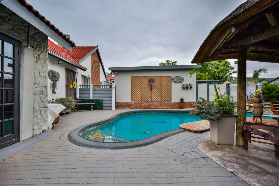 4 Bedroom Property for Sale in Magalieskruin Gauteng