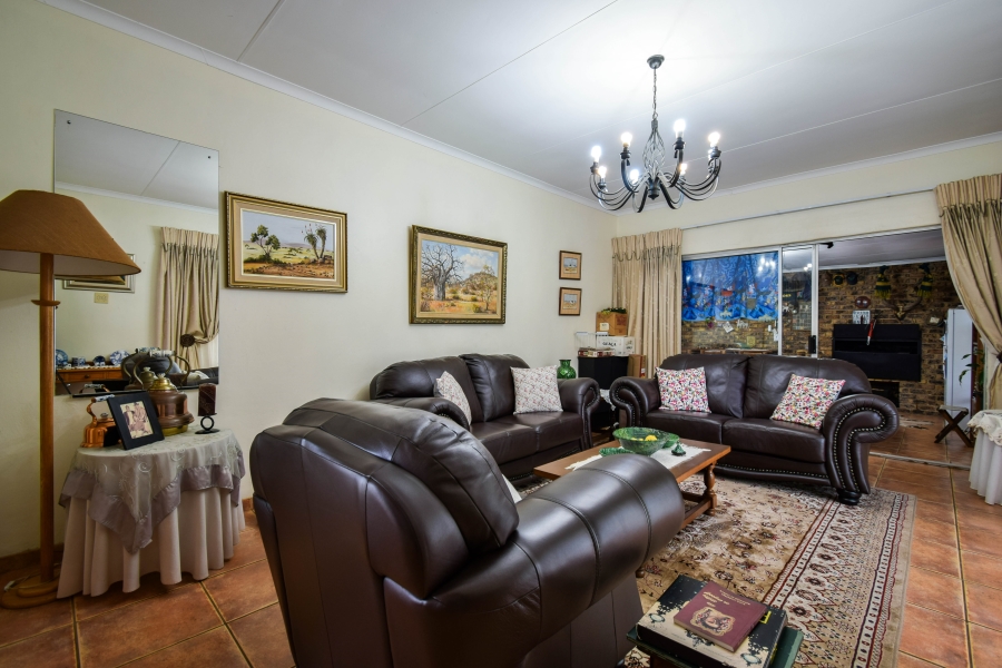 4 Bedroom Property for Sale in Magalieskruin Gauteng