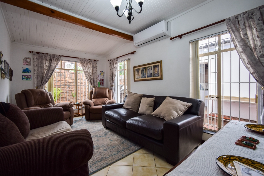 4 Bedroom Property for Sale in Magalieskruin Gauteng