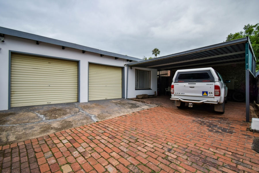 4 Bedroom Property for Sale in Magalieskruin Gauteng