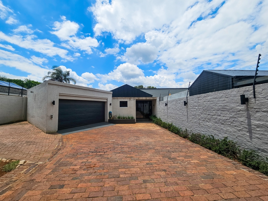 3 Bedroom Property for Sale in Brooklyn Gauteng