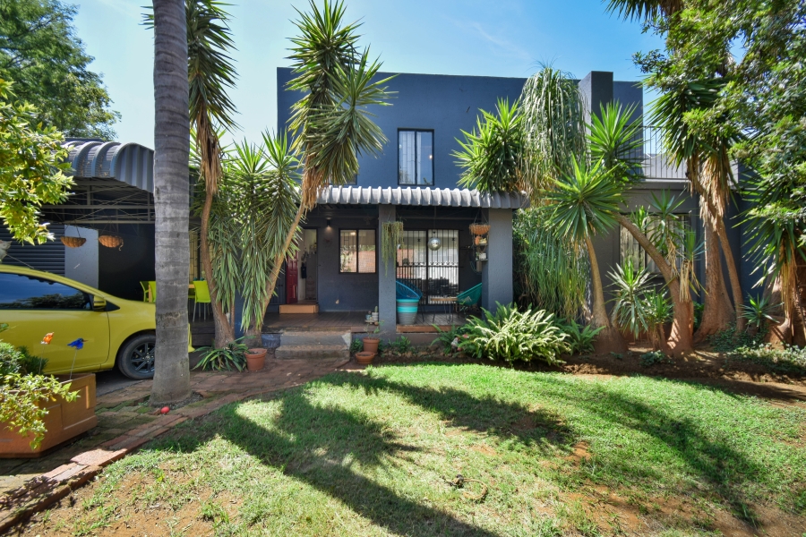 3 Bedroom Property for Sale in Garsfontein Gauteng