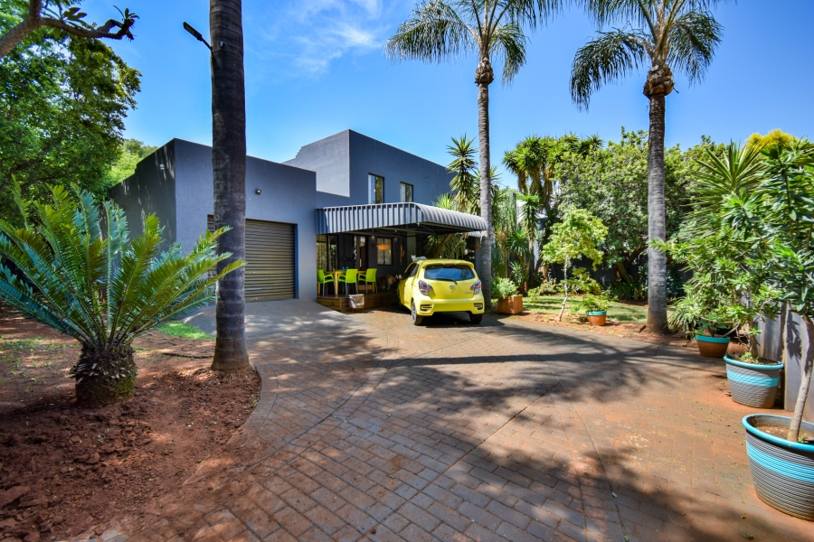 3 Bedroom Property for Sale in Garsfontein Gauteng