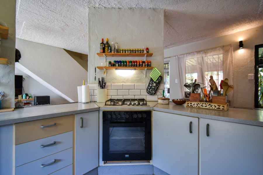 3 Bedroom Property for Sale in Garsfontein Gauteng