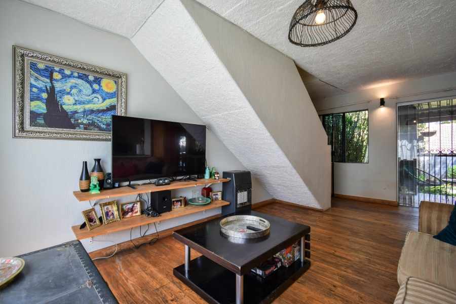 3 Bedroom Property for Sale in Garsfontein Gauteng