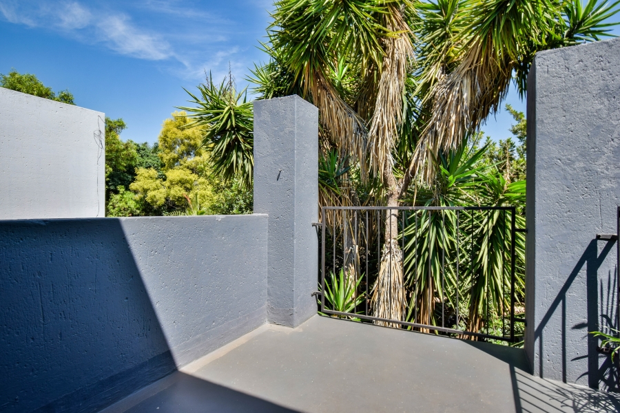 3 Bedroom Property for Sale in Garsfontein Gauteng