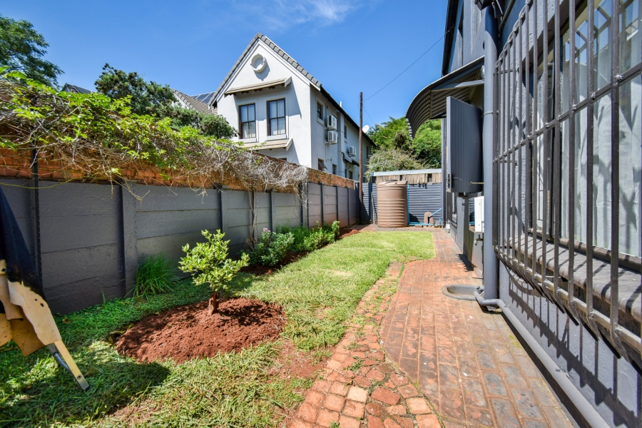 3 Bedroom Property for Sale in Garsfontein Gauteng