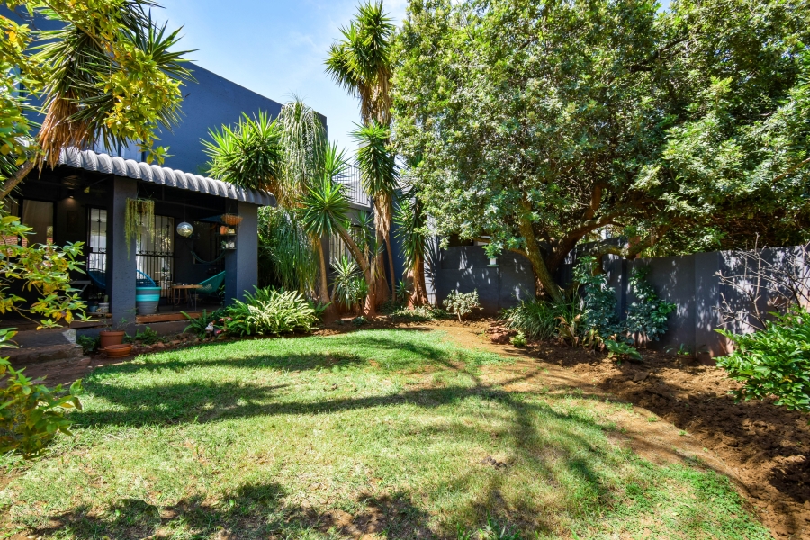 3 Bedroom Property for Sale in Garsfontein Gauteng