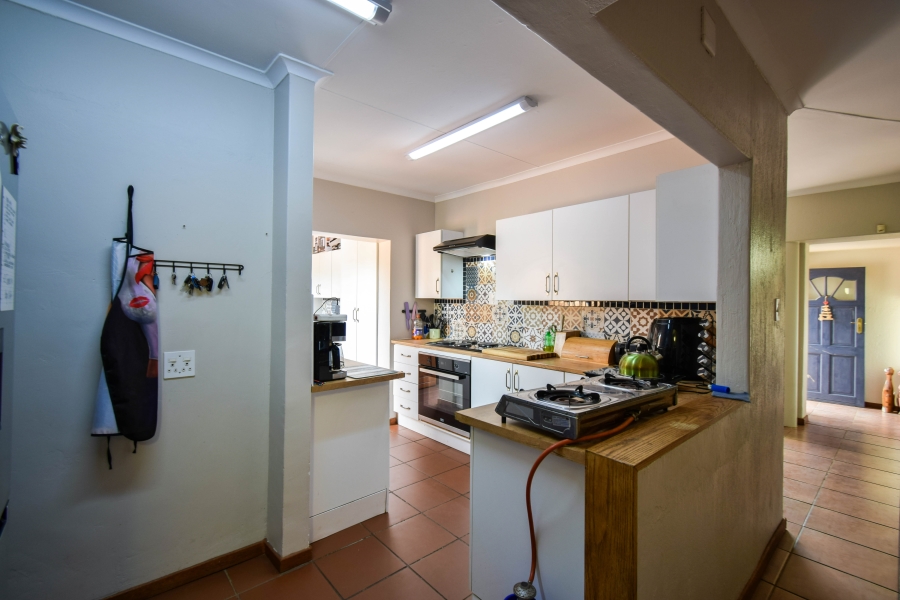 3 Bedroom Property for Sale in Garsfontein Gauteng