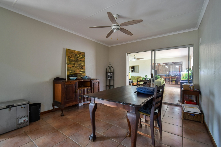 3 Bedroom Property for Sale in Garsfontein Gauteng