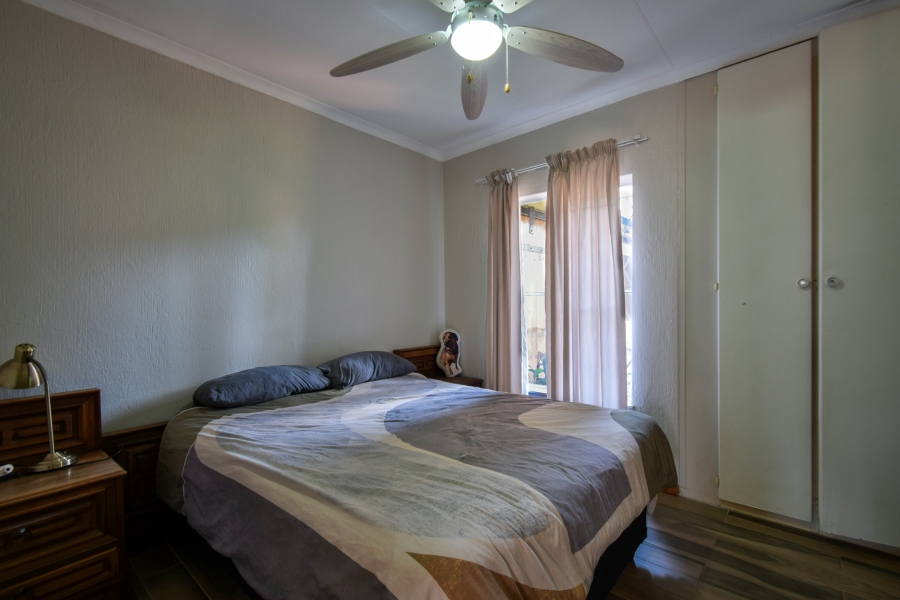 3 Bedroom Property for Sale in Garsfontein Gauteng