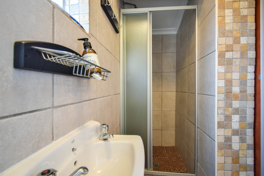 3 Bedroom Property for Sale in Garsfontein Gauteng