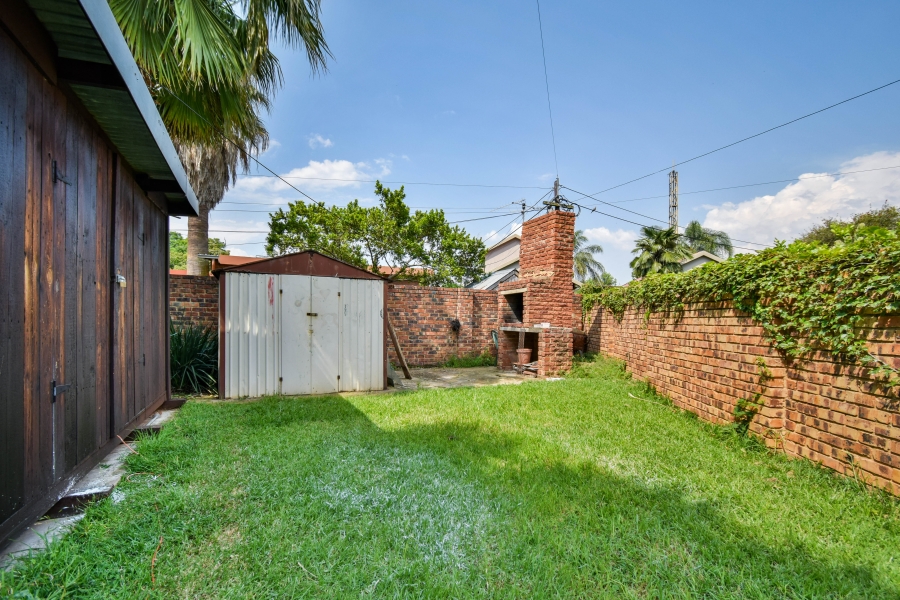 3 Bedroom Property for Sale in Garsfontein Gauteng