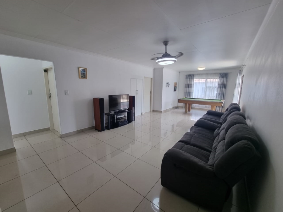 3 Bedroom Property for Sale in Parkrand Gauteng