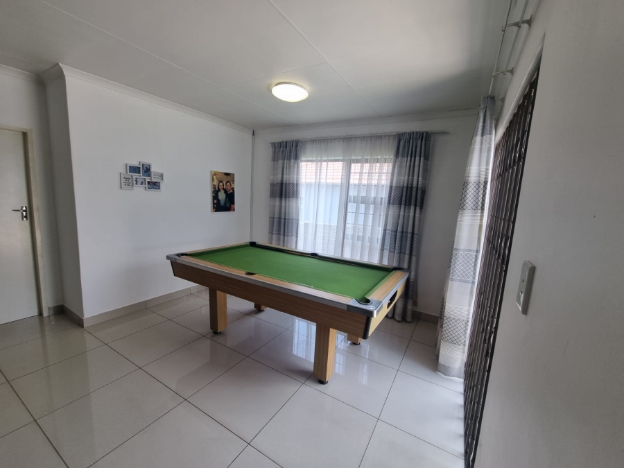 3 Bedroom Property for Sale in Parkrand Gauteng