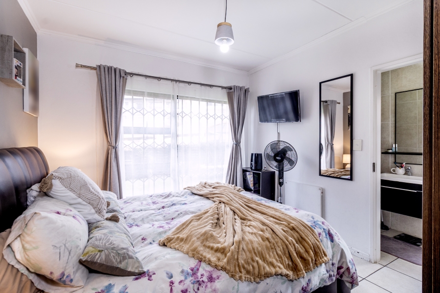 3 Bedroom Property for Sale in Greenstone Gate Gauteng