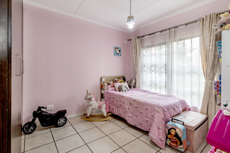 3 Bedroom Property for Sale in Greenstone Gate Gauteng