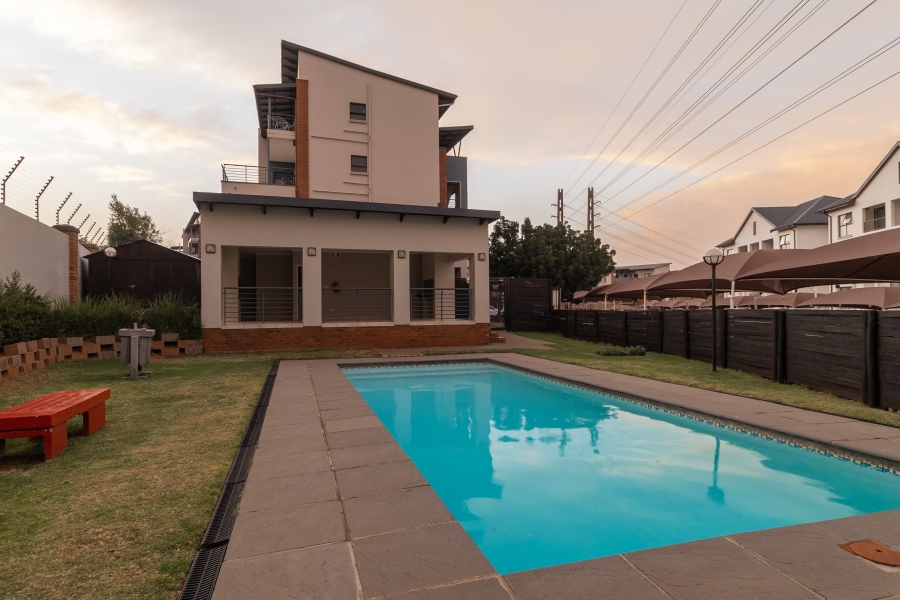 3 Bedroom Property for Sale in Greenstone Gate Gauteng