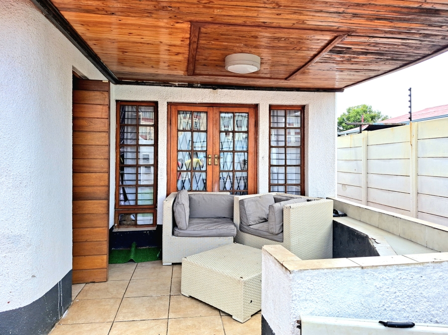 4 Bedroom Property for Sale in Sophiatown Gauteng