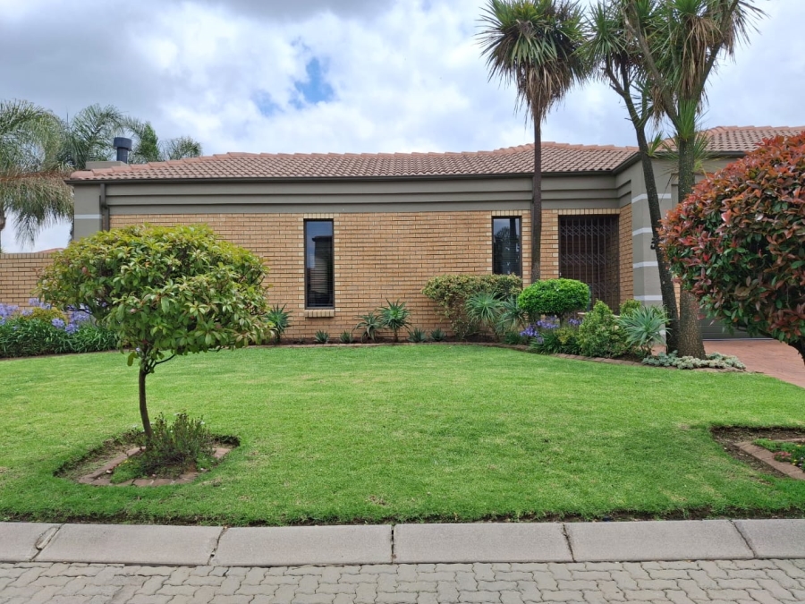 3 Bedroom Property for Sale in Bartlett Gauteng