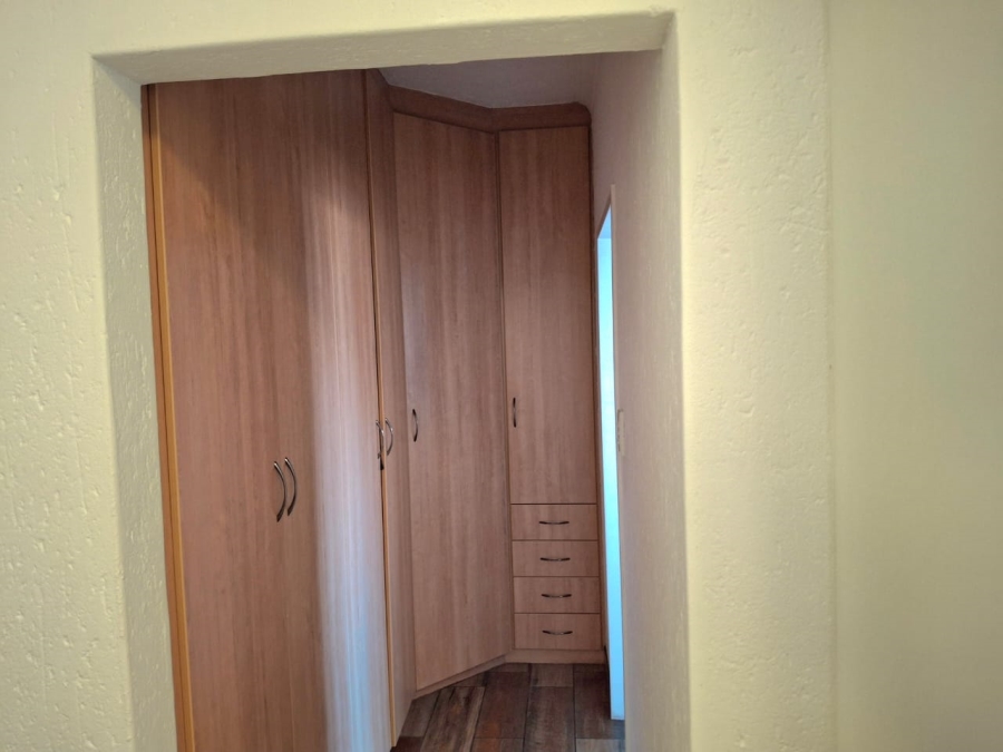 3 Bedroom Property for Sale in Bartlett Gauteng