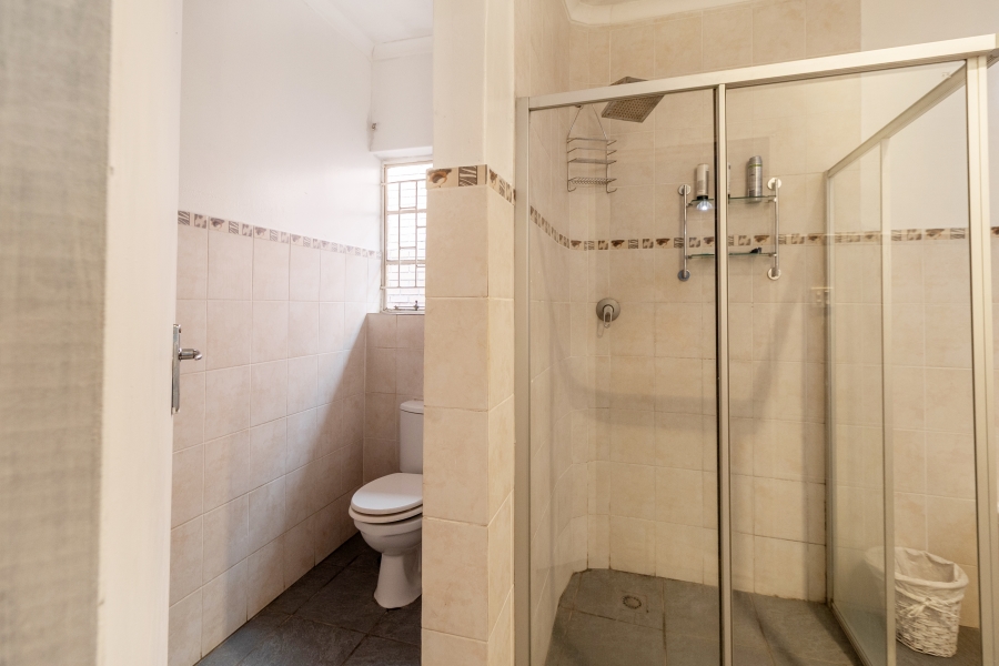 3 Bedroom Property for Sale in Lakeside Gauteng