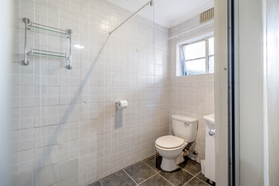 3 Bedroom Property for Sale in Lakeside Gauteng