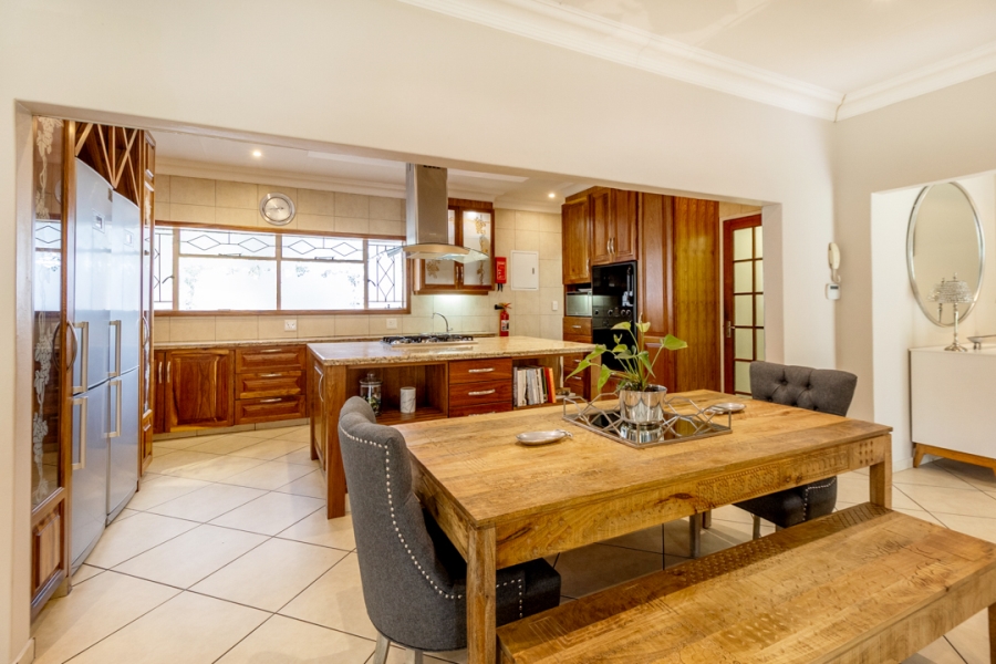 6 Bedroom Property for Sale in Eastleigh Ridge Gauteng