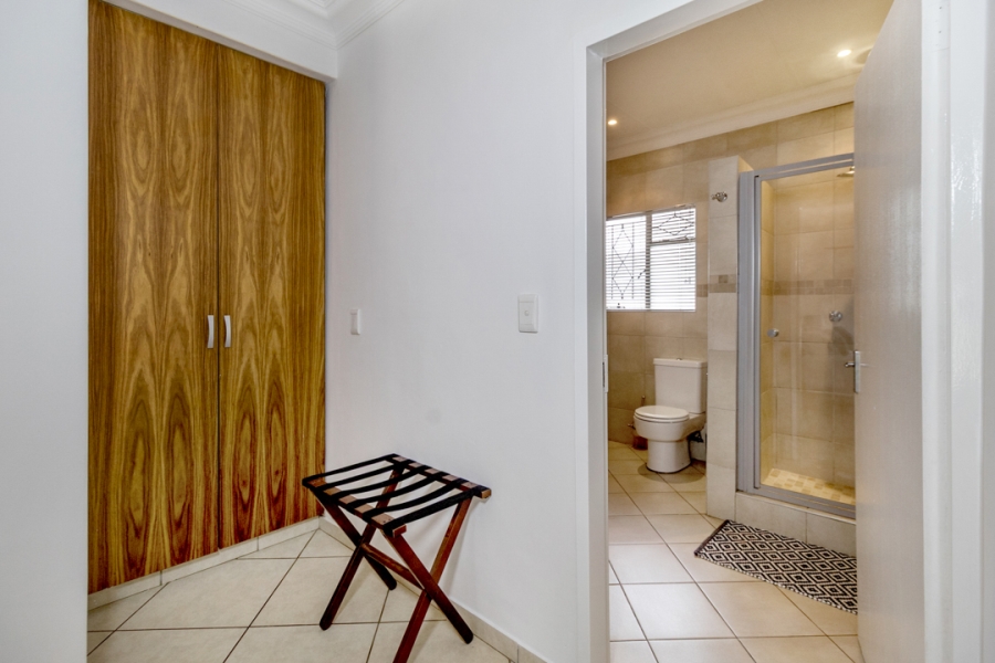 6 Bedroom Property for Sale in Eastleigh Ridge Gauteng