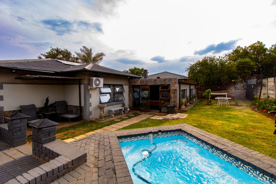 3 Bedroom Property for Sale in Primrose Gauteng
