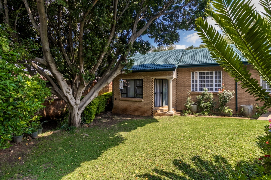 4 Bedroom Property for Sale in Moreleta Park Gauteng